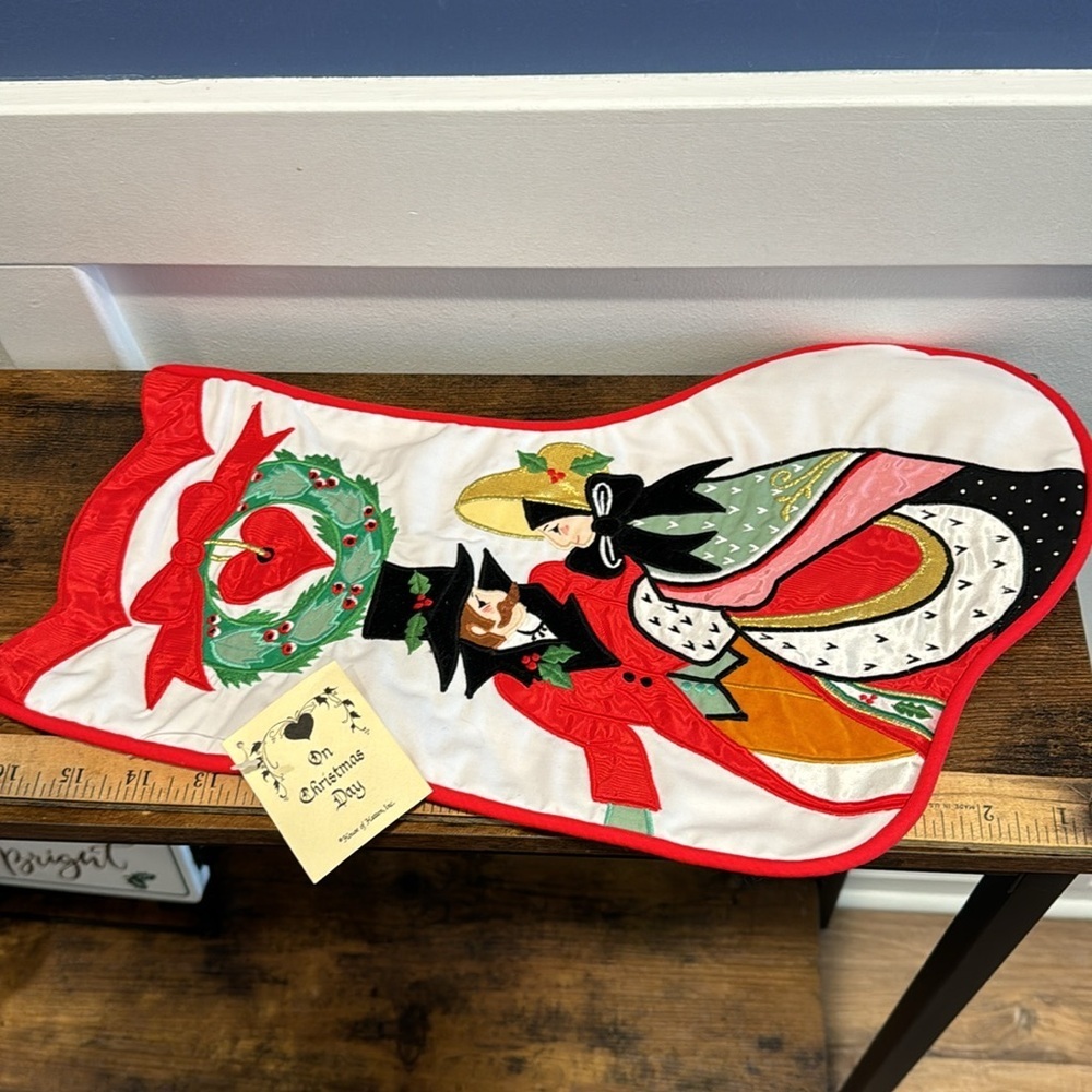 1970's  House of Hatten 16"  Stockings Victorian German  Applique Christmas - Picture 7 of 9